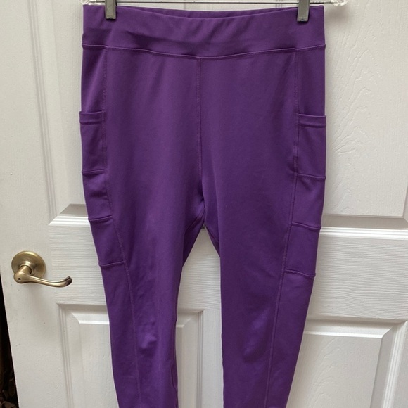 F womens Pop Fit stretchysolid purple runny/ athletic pants size XL. EUC - Picture 1 of 8